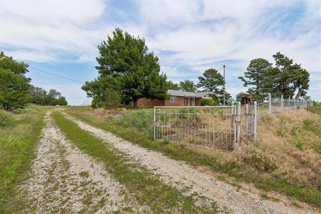 43304 Moccasin Trail RD, Meeker, OK 74855