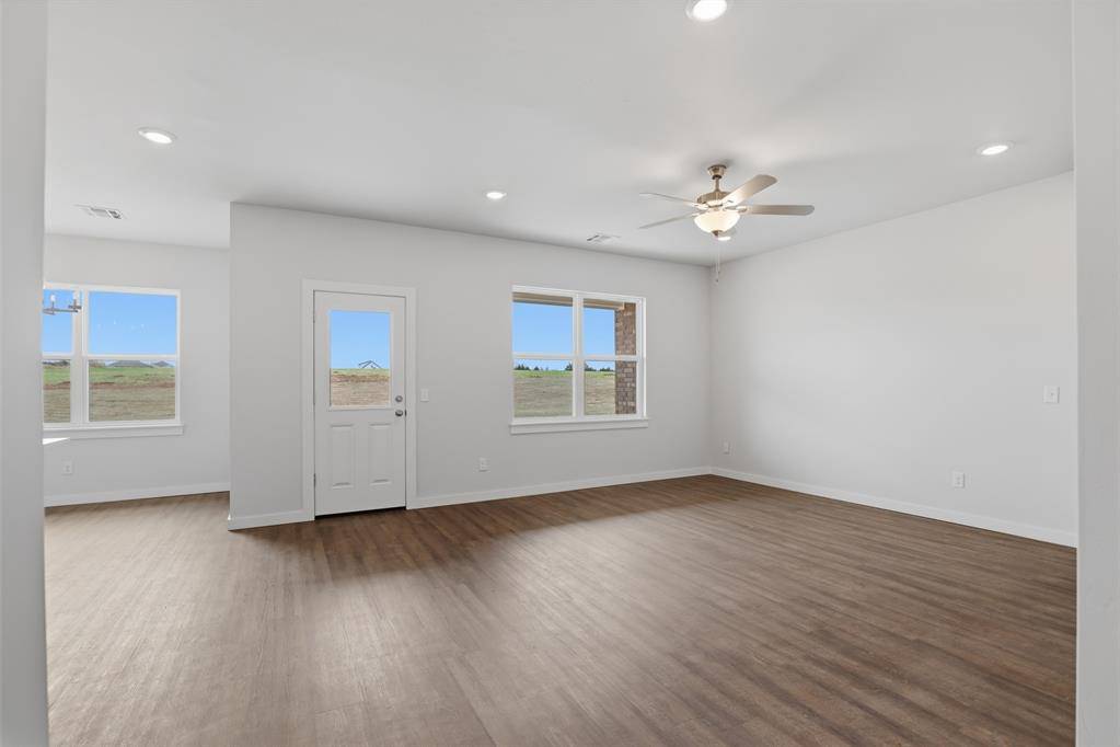 385 Cumberland DR, Guthrie, OK 73044
