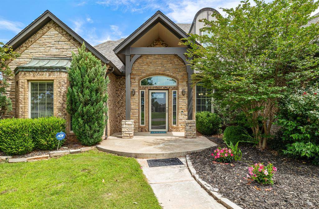 2250 Jackson LN, Blanchard, OK 73010