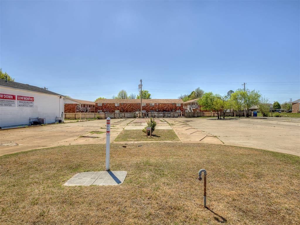 1212 SW 59th ST, Oklahoma City, OK 73109
