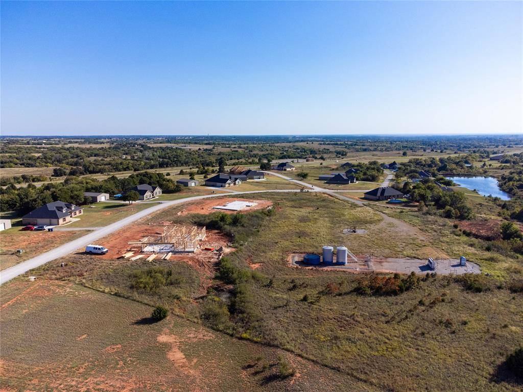 1986 Twin Spires Trail, Blanchard, OK 73010