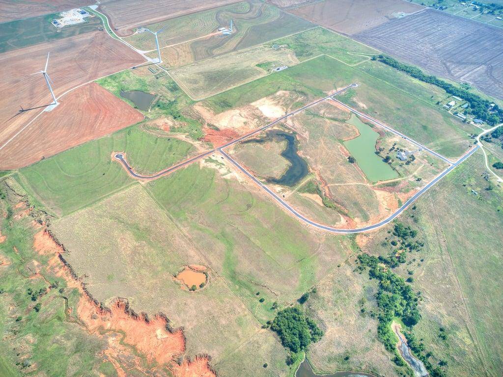 978 Hadley LN, Tuttle, OK 73089