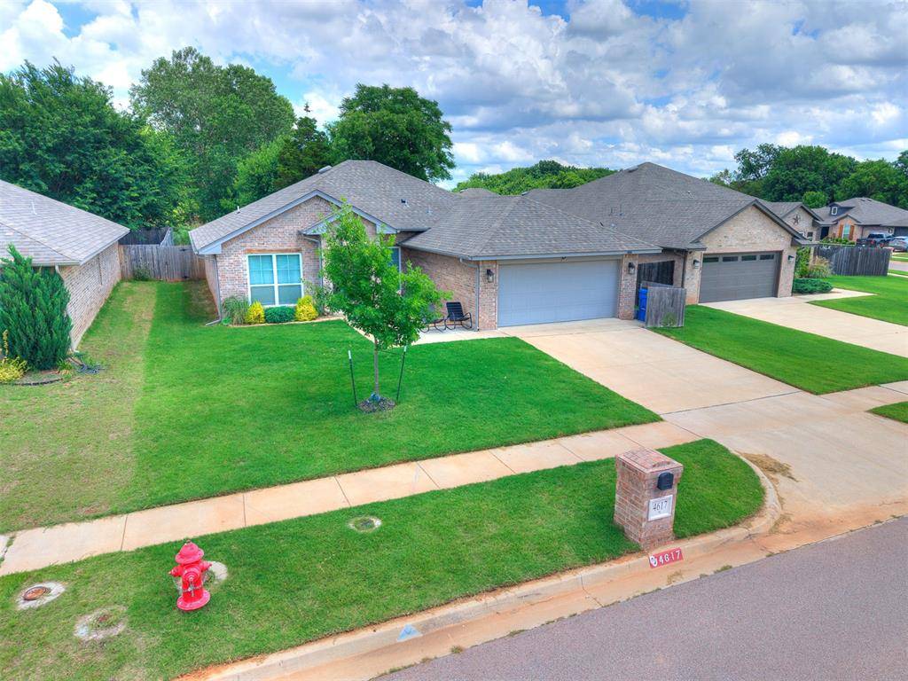 4617 Osprey DR, Norman, OK 73072