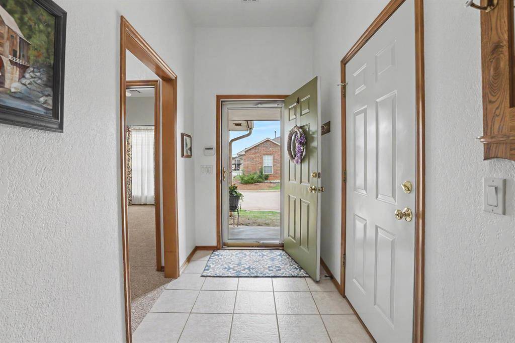 227 N Kelly AVE, Edmond, OK 73003