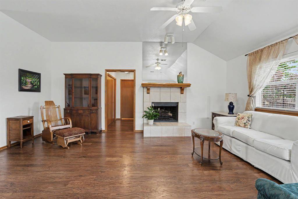 227 N Kelly AVE, Edmond, OK 73003