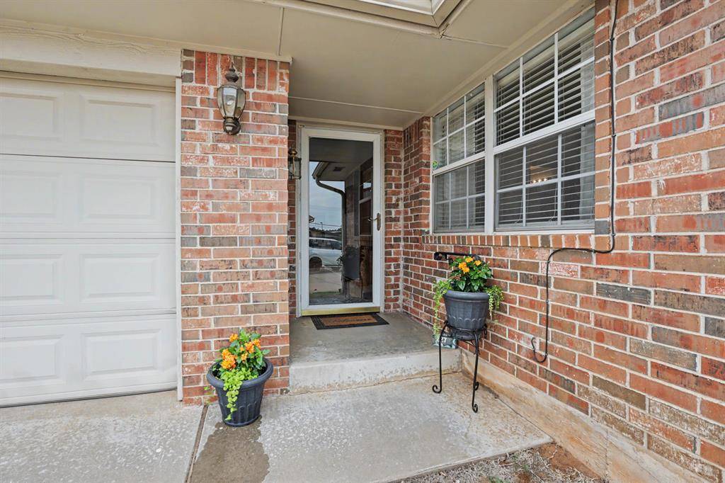 227 N Kelly AVE, Edmond, OK 73003