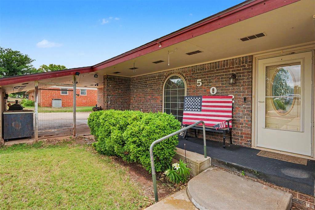 502 W Enterprise AVE, Sayre, OK 73662