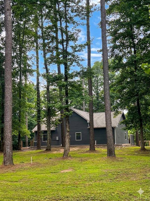 915 Riverview RD, Smithville, OK 74957