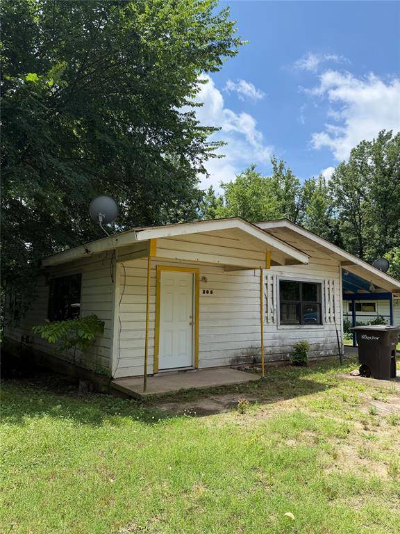 205 Tanglewood ST, Broken Bow, OK 74728