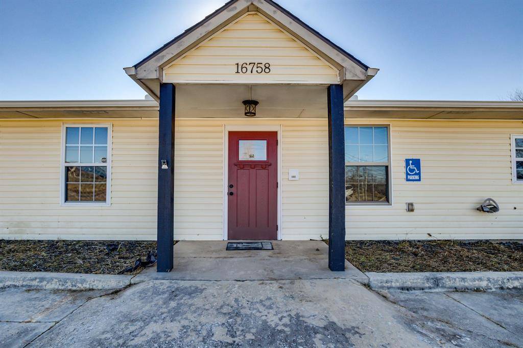 16758 NE 23rd ST, Choctaw, OK 73020