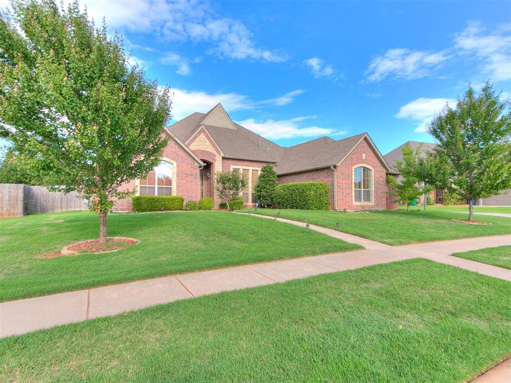15212 Grayson DR, Edmond, OK 73013