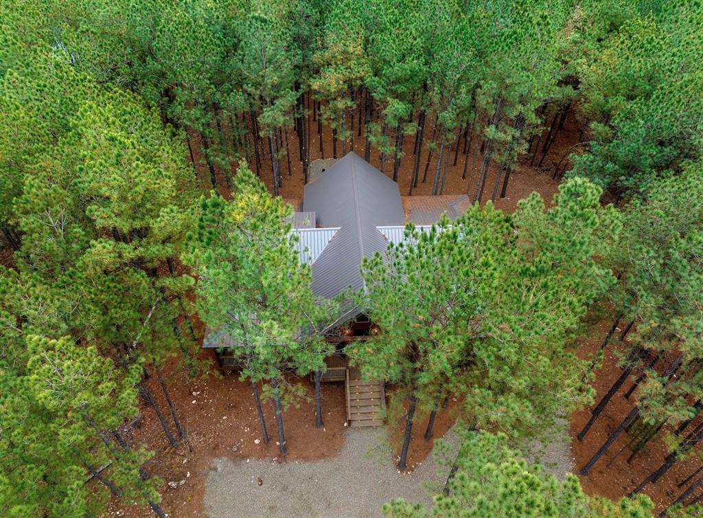 338 LOST CREEK TRL, Broken Bow, OK 74728