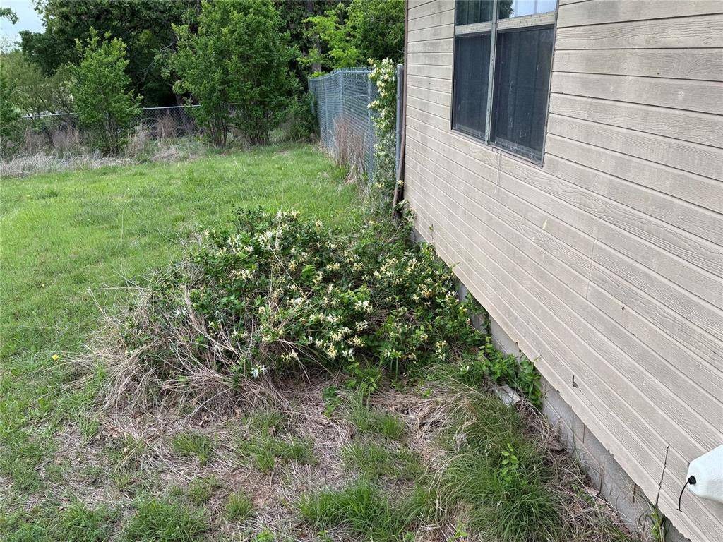 9304 County Road 3440, Stratford, OK 74872