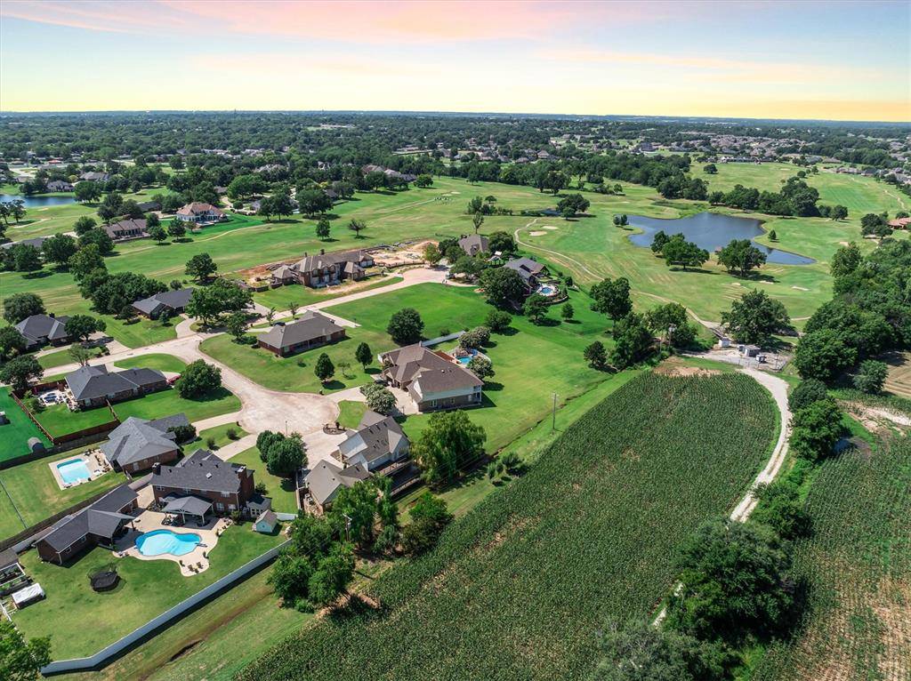 611 Pool CT, Shawnee, OK 74801