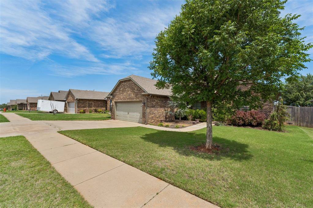 3425 NW 164th TER, Edmond, OK 73013