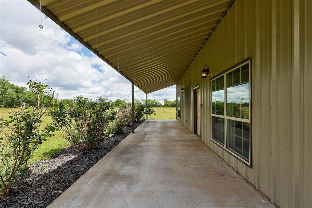 8745 E Prairie Grove RD, Guthrie, OK 73044