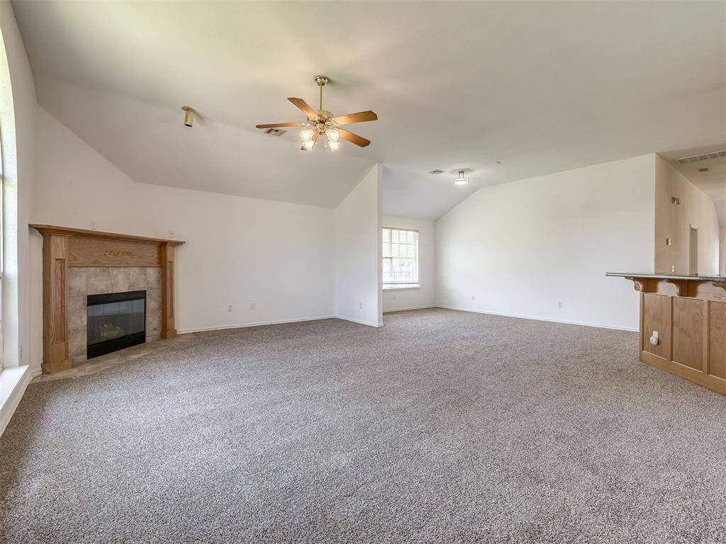 1600 Hazelwood DR, Norman, OK 73071