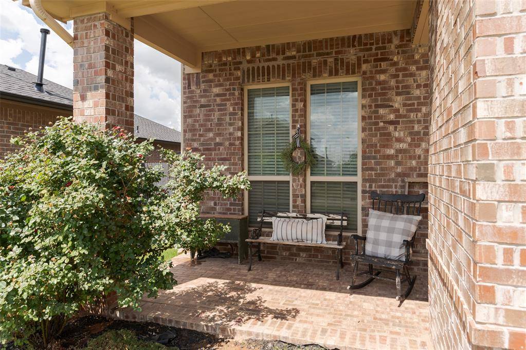 3609 Sadie DR, Yukon, OK 73099