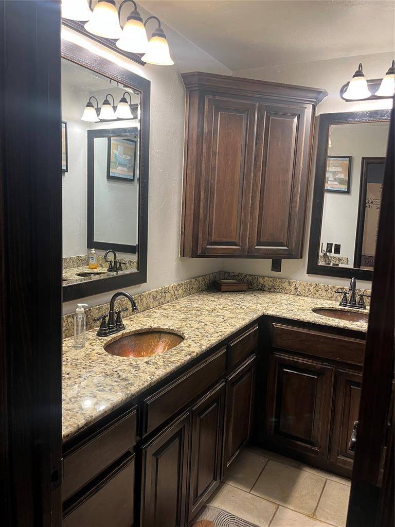 14525 S Robinson AVE, Oklahoma City, OK 73170