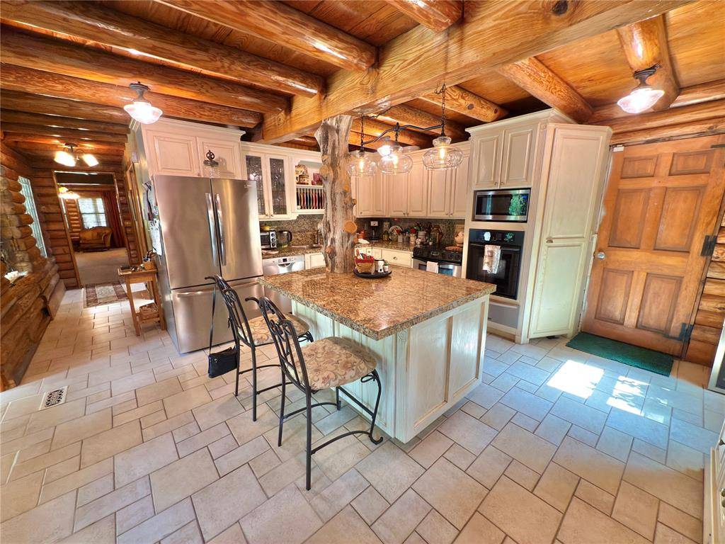 10813 S Peggy Lou DR, Oklahoma City, OK 73165