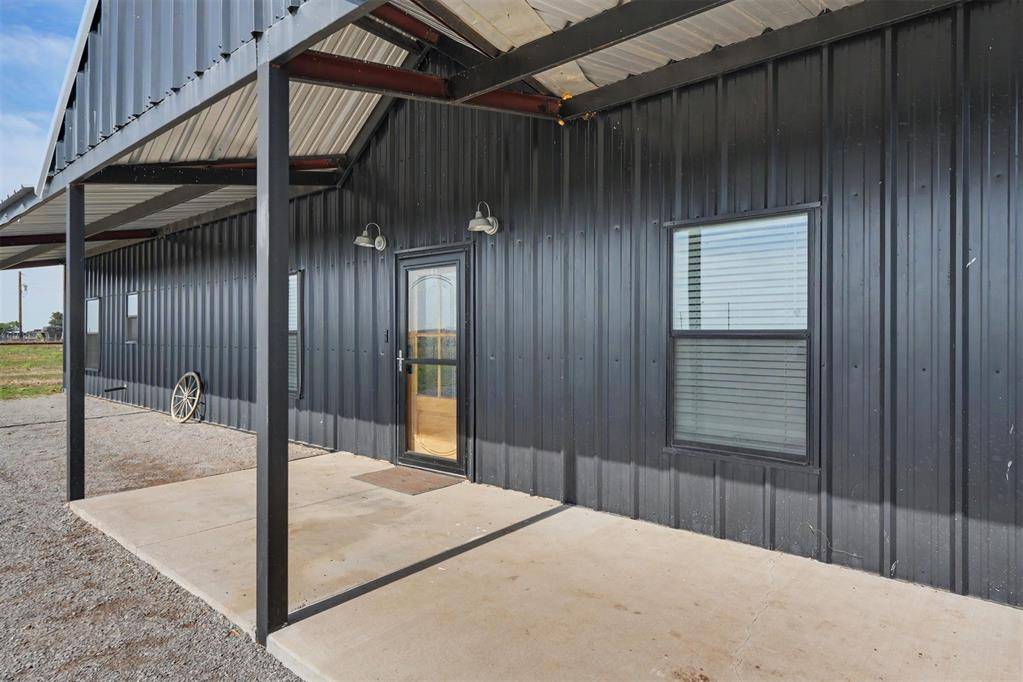 16349 S County Road 197, Olustee, OK 73560