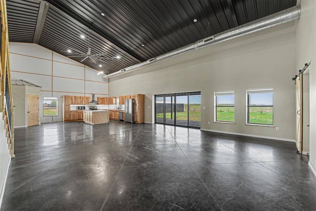 16349 S County Road 197, Olustee, OK 73560
