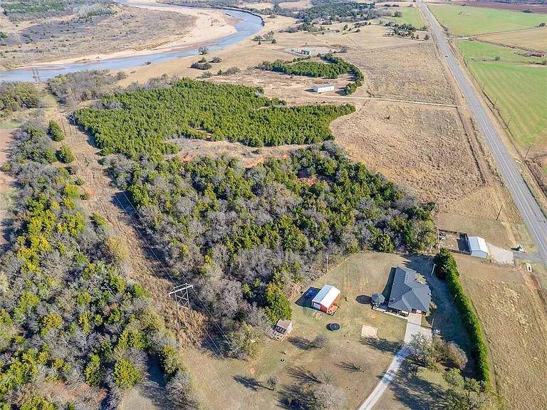 17000 W 33 HWY, Cashion, OK 73016