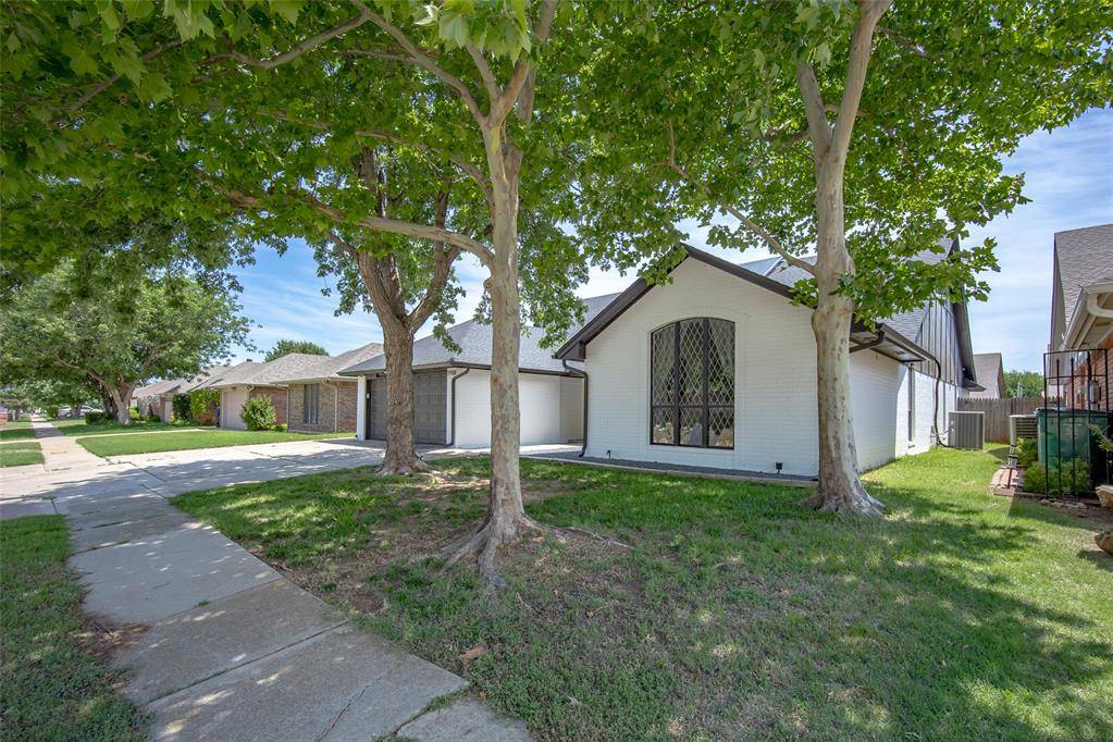 11908 Blueway AVE, Oklahoma City, OK 73162