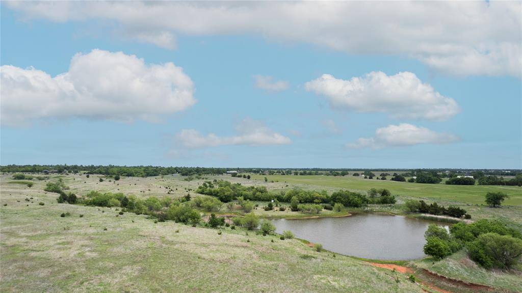 NE Arrowhead RD, Piedmont, OK 73099