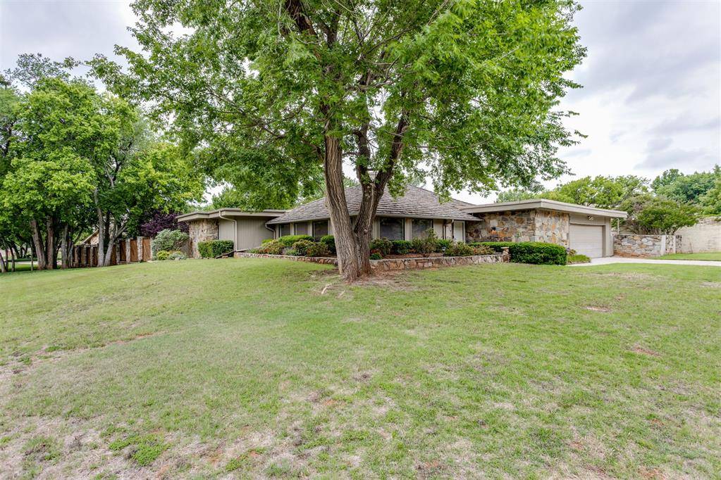 2933 Browne Stone RD, Oklahoma City, OK 73120