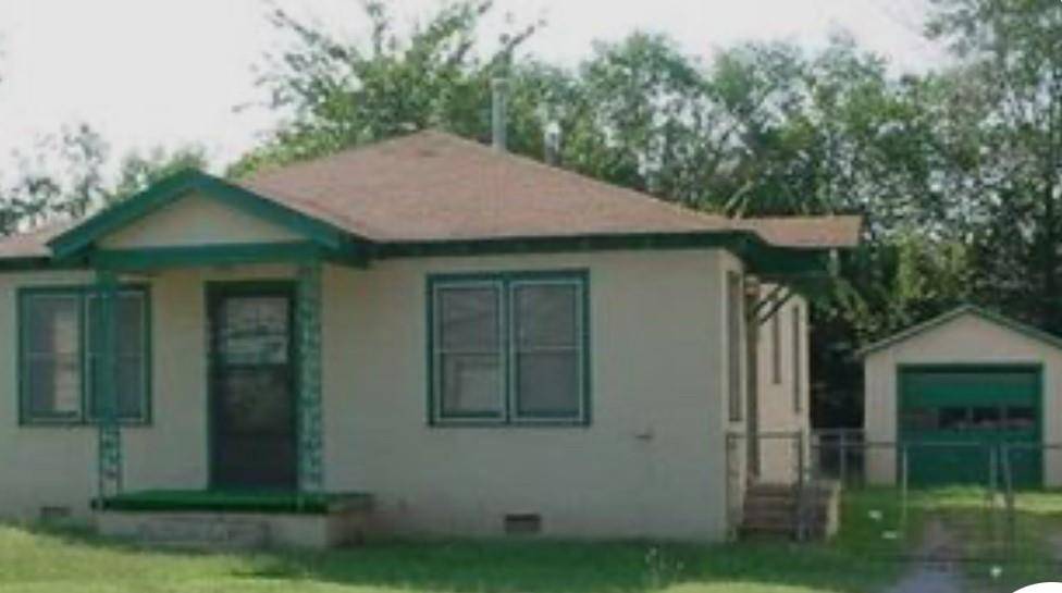 1318 NW Kingsbury AVE, Lawton, OK 73507