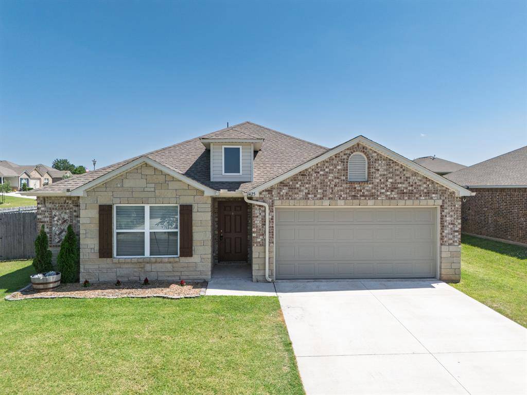1425 Madison AVE, Shawnee, OK 74804