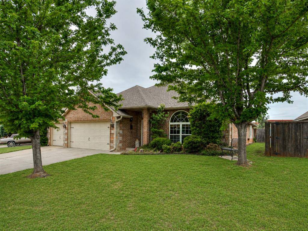 1205 NW 190th PL, Edmond, OK 73012
