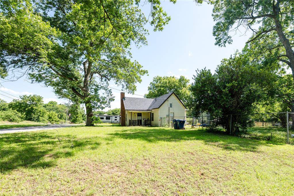 807 E Kean ST, Wynnewood, OK 73098