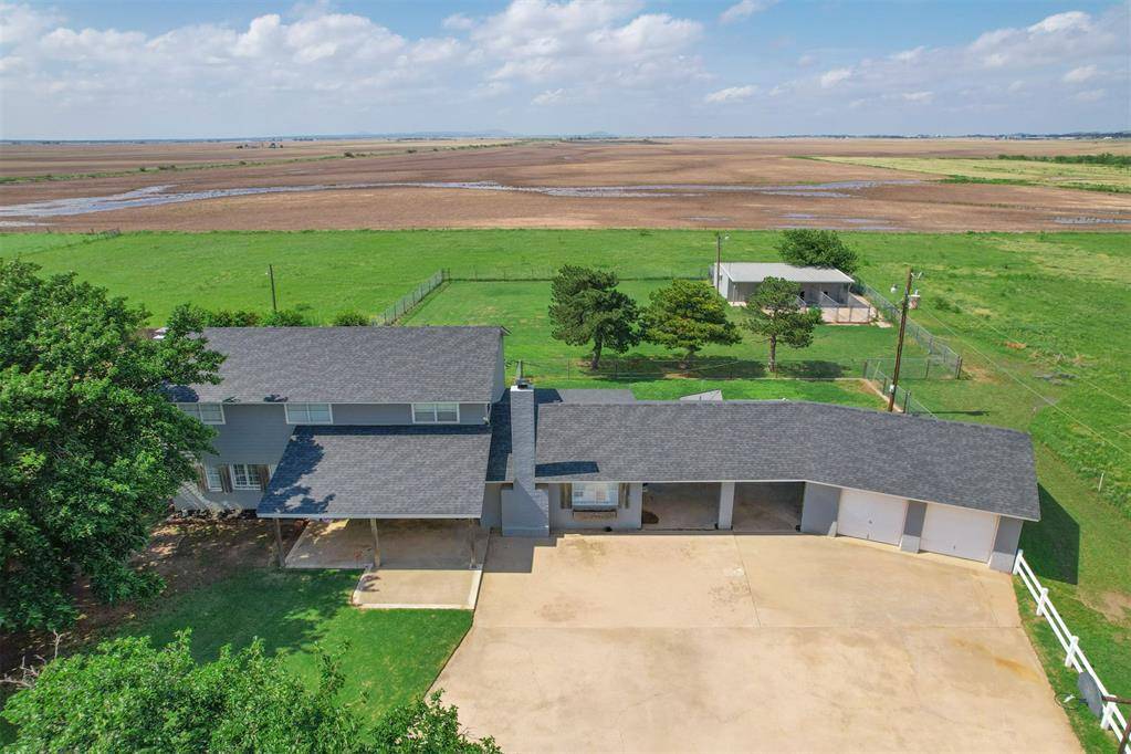 21145 Us Highway 62, Headrick, OK 73549
