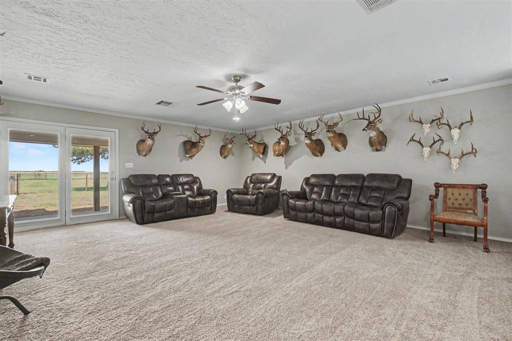 21145 Us Highway 62, Headrick, OK 73549