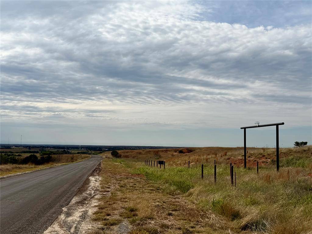 203128 E 780 RD, Leedey, OK 73654