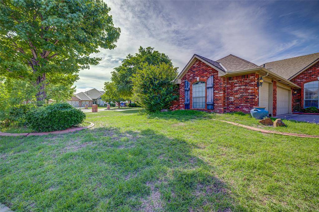 4153 Pine Hill RD, Norman, OK 73072
