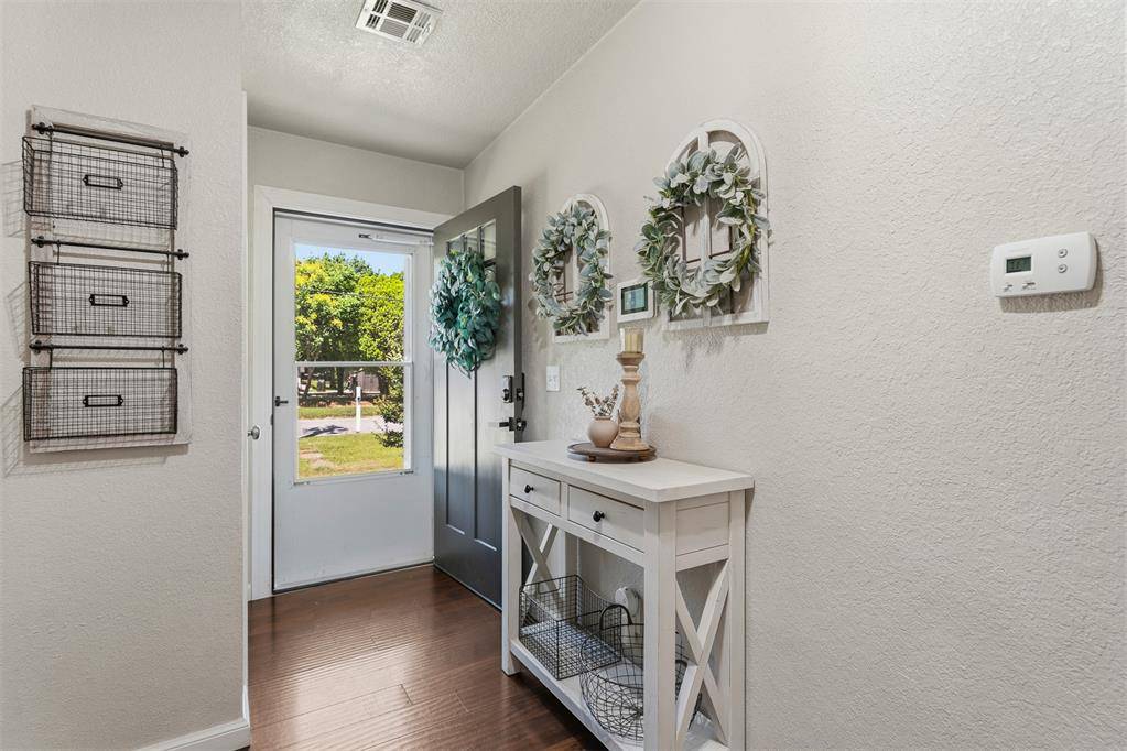 1126 W 12th ST, Sulphur, OK 73086