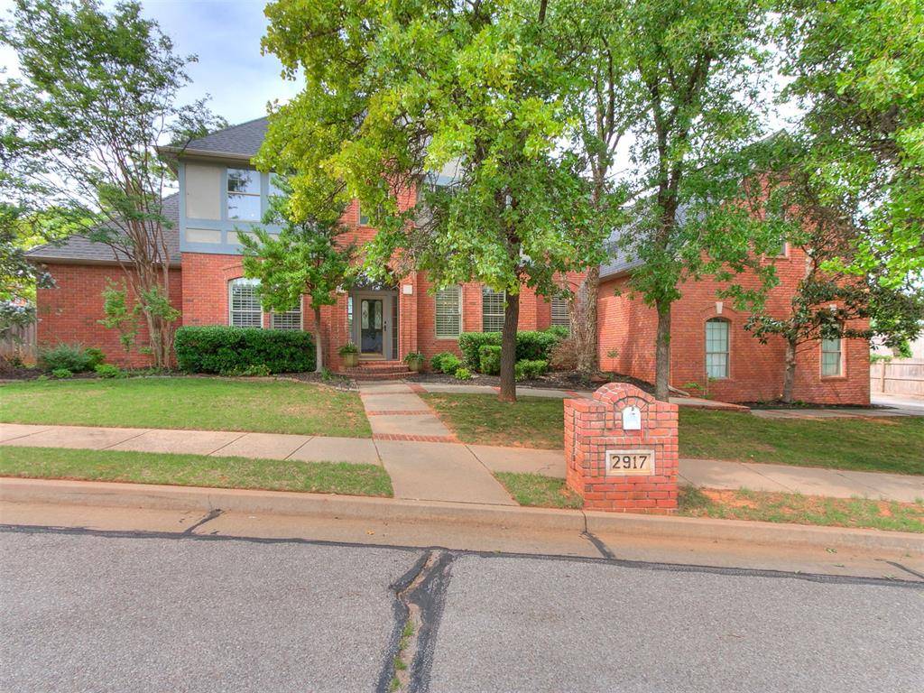 2917 Kingwood DR, Edmond, OK 73013