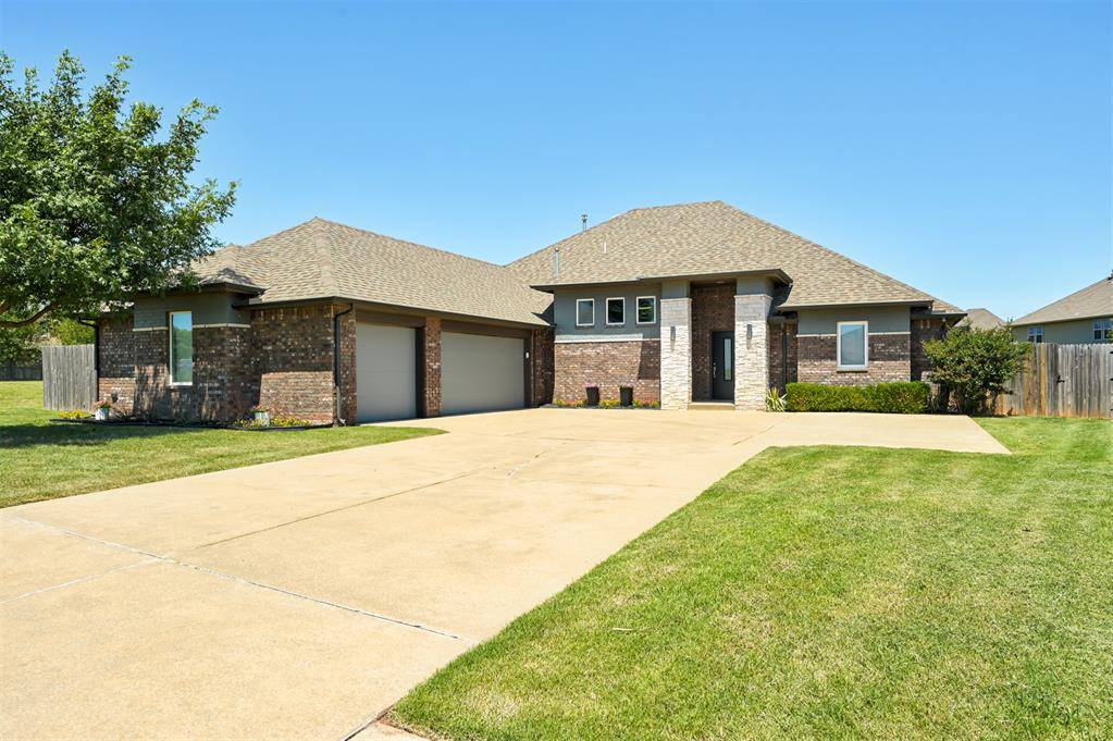 2433 NW 173rd ST, Edmond, OK 73012