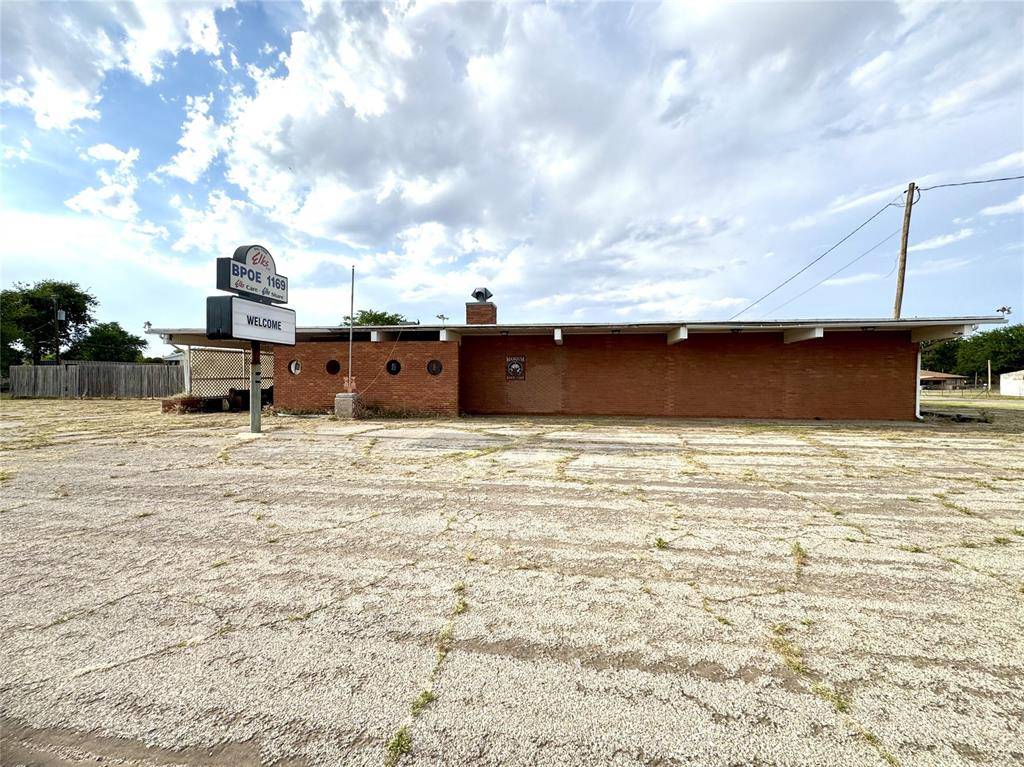 1501 N Pennsylvania AVE, Mangum, OK 73554