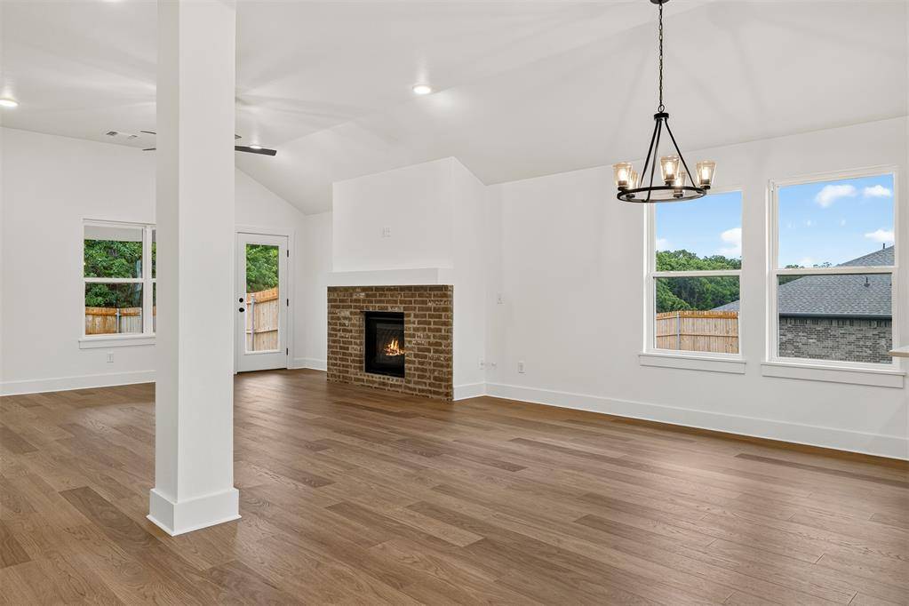 8825 Spruce ST, Edmond, OK 73003