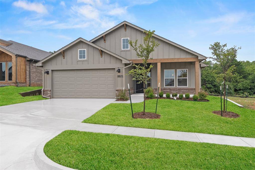 8825 Spruce ST, Edmond, OK 73003