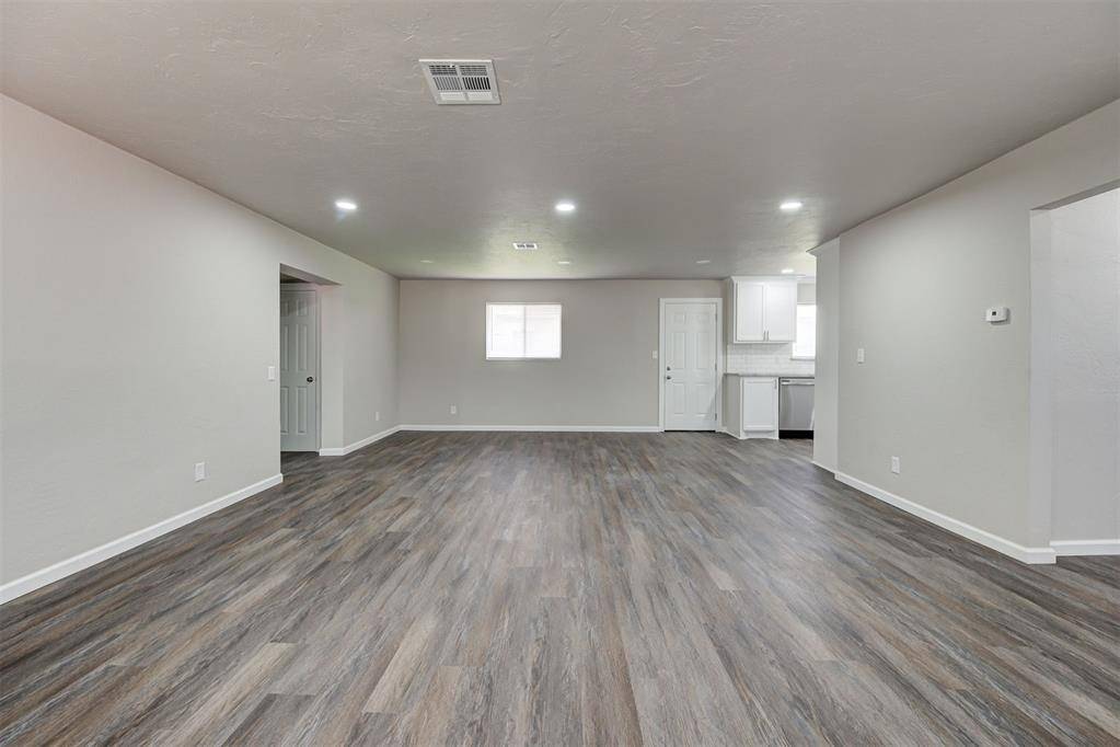 420 E 12th ST, Chandler, OK 74834