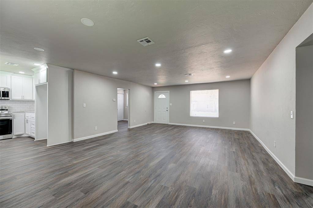 420 E 12th ST, Chandler, OK 74834