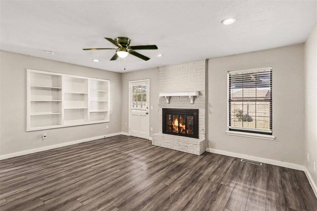 2441 E Hills DR, Moore, OK 73160