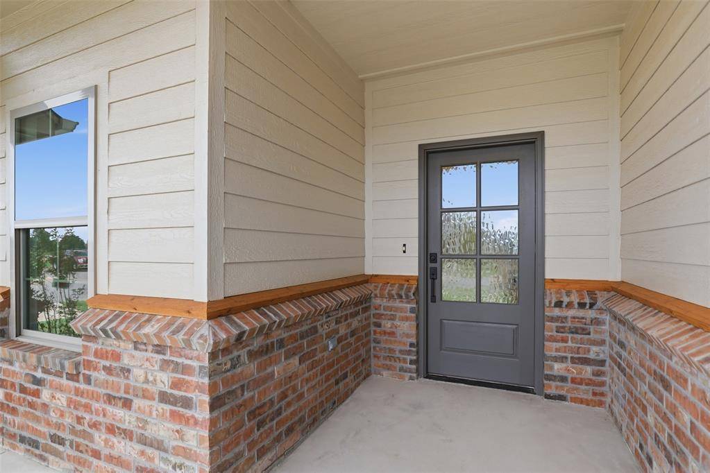 9033 NW 74th ST, Yukon, OK 73099