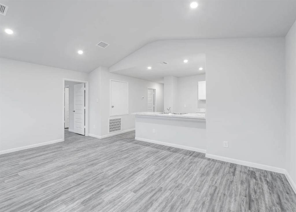 2015 Valley View LN, Weatherford, OK 73096