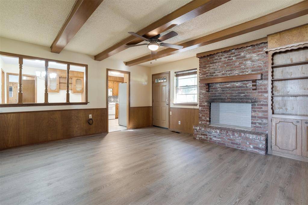 2912 N Santa Fe AVE, Moore, OK 73160